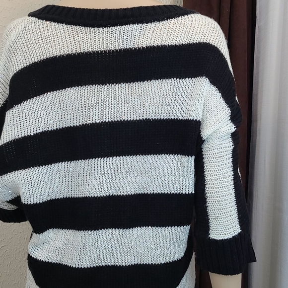 AB Studios stripe black/white sweater, Large - Picture 7 of 9